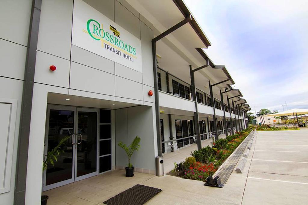 Crossroads Hotel Lae Omili Exterior foto